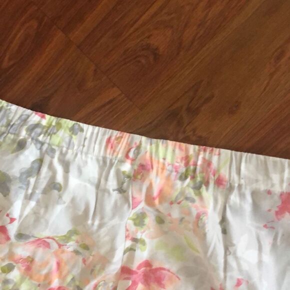 J. Jill Linen stretch, floral, capri Ankle pants L - Picture 5 of 5